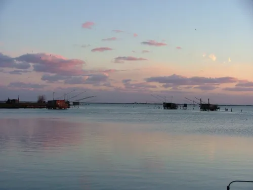 Mit dem Boot von Comacchio bis zu den Orten des Aals